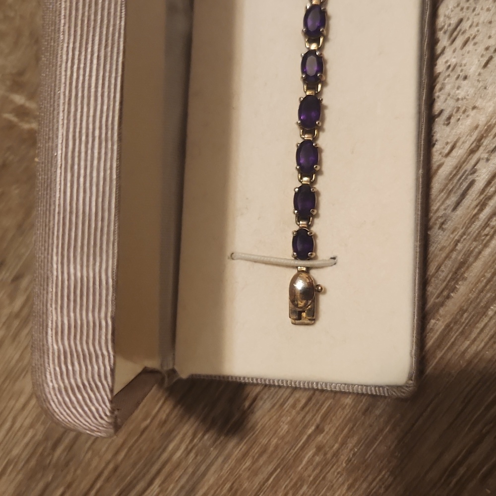 Amethyst Genuine Stone Tennis Bracelet NWT - Picture 3 of 8